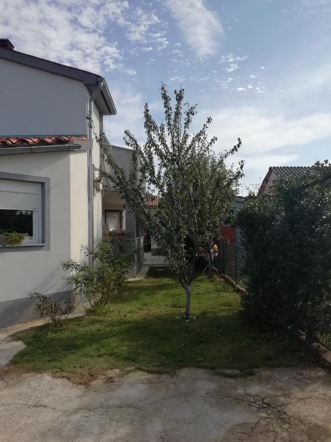 Gordana Apartments Fažana Zewnętrze zdjęcie